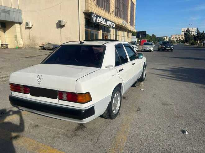 Mercedes 190 1991, 300,000 km - 2.0 l - Sumqayıt