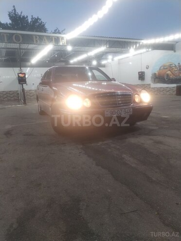 Mercedes E 220 d 2000, 578,000 km - 2.2 l - Bakı
