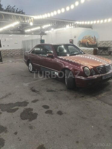 Mercedes E 220 d 2000, 578,000 km - 2.2 l - Bakı