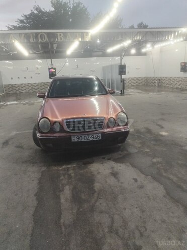 Mercedes E 220 d 2000, 578,000 km - 2.2 l - Bakı