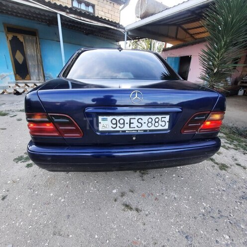 Mercedes E 220 d 1998, 453,885 km - 2.2 l - Şirvan