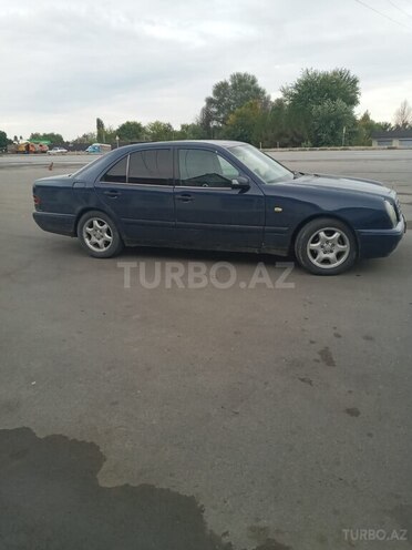 Mercedes E 220 d 1998, 453,885 km - 2.2 l - Şirvan