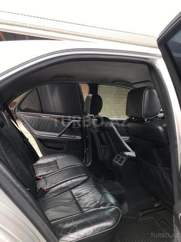 Mercedes E 240 2000, 145,234 km - 2.4 l - Balakən