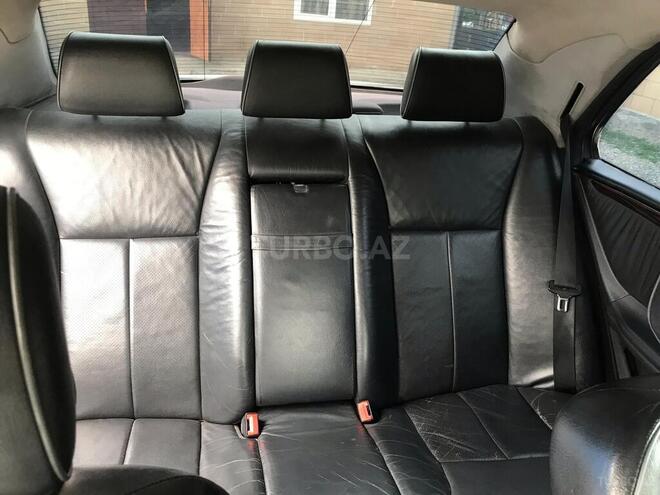 Mercedes E 240 2000, 145,234 km - 2.4 l - Balakən