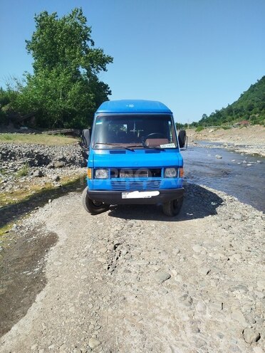 Mercedes 410 D 1993, 280,000 km - 2.5 l - Lənkəran