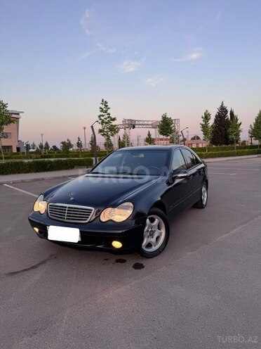 Mercedes C 220 d 2001, 650,000 km - 2.2 l - Salyan