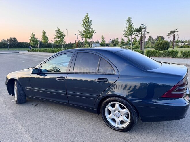 Mercedes C 220 d 2001, 650,000 km - 2.2 l - Salyan