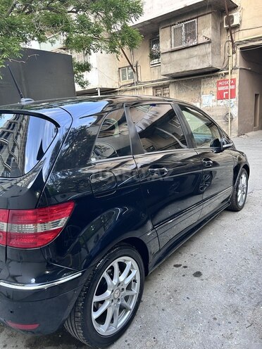 Mercedes B 170 2008, 120,200 km - 1.7 л - Bakı