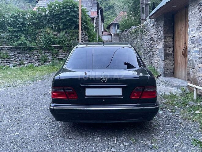 Mercedes E 240 2000, 266,161 km - 2.6 л - Bakı