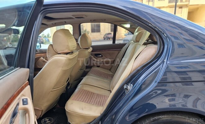 BMW 525 1998, 379,536 km - 2.5 l - Sumqayıt