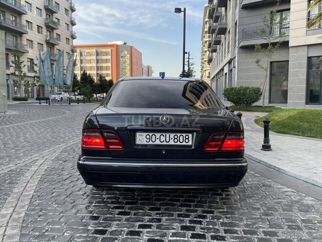 Mercedes E 240 2000, 266,161 km - 2.6 л - Bakı