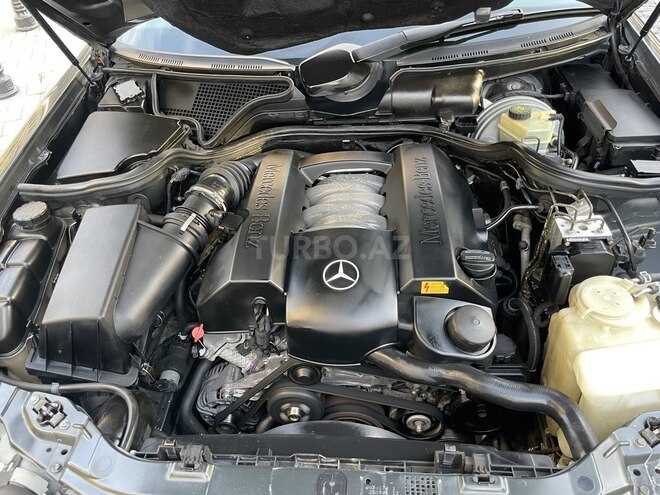 Mercedes E 240 2000, 266,161 km - 2.6 л - Bakı