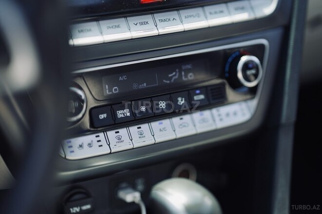 Hyundai Sonata-6