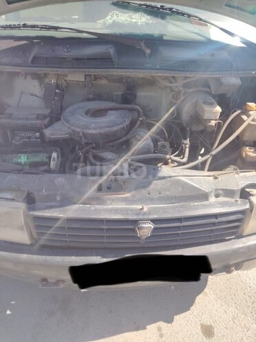 GAZ 3308 2000, 200,000 km - 2.4 l - Bakı