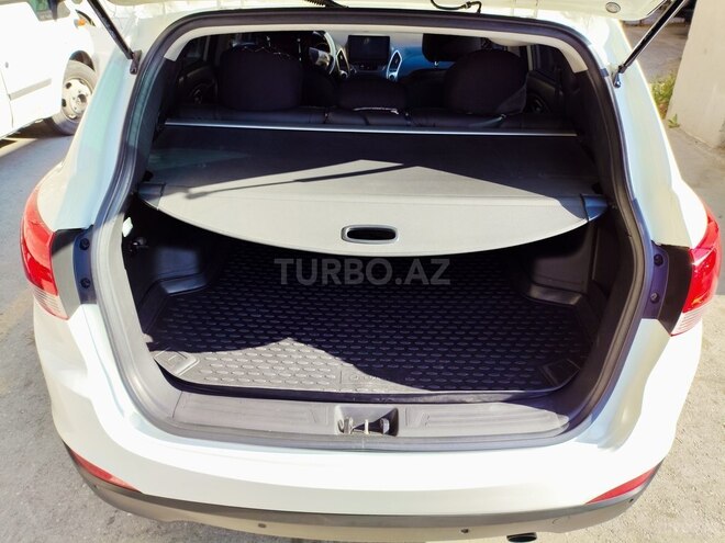 Hyundai ix35 2011, 258,000 km - 2.0 l - Bakı