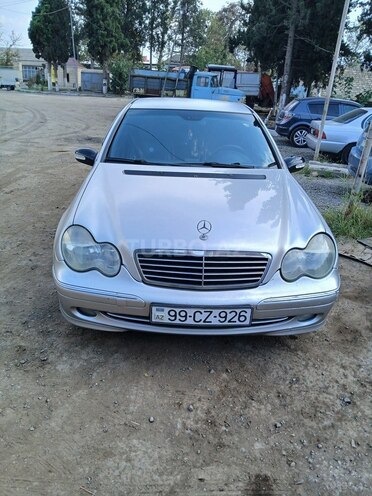 Mercedes C 220 d 2001, 555,070 km - 2.2 l - Sumqayıt