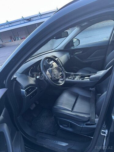 Jaguar F-Pace 2016, 143,000 km - 2.0 l - Bakı