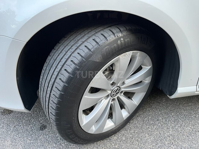 Volkswagen Passat 2014, 155,000 km - 1.8 л - Bakı