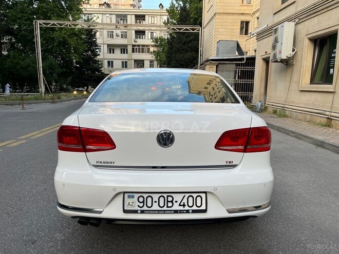 Volkswagen Passat 2014, 155,000 km - 1.8 л - Bakı
