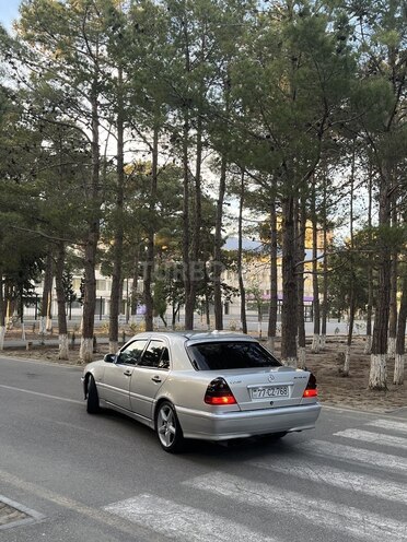 Mercedes C 240 1999, 222,222 km - 2.4 l - Sumqayıt