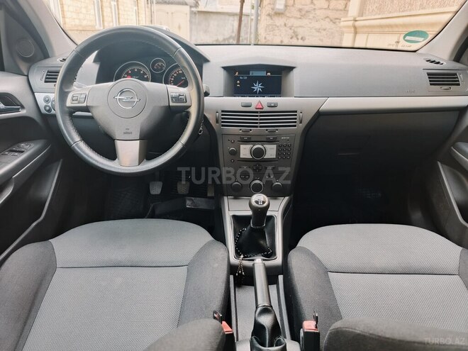 Opel Astra 2005, 194,000 km - 1.4 l - Gəncə