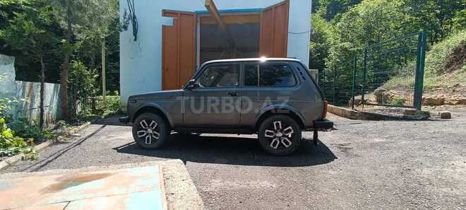 LADA (VAZ) Niva 2013, 189,000 km - 1.7 l - Lerik