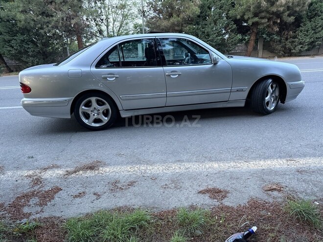Mercedes E 280 2000, 293,000 km - 2.8 l - Gəncə