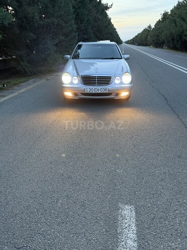 Mercedes E 280 2000, 293,000 km - 2.8 l - Gəncə
