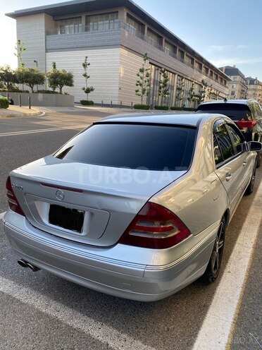 Mercedes C 240 2003, 356,000 km - 2.4 л - Bakı
