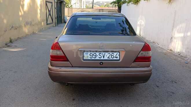 Mercedes C 220 1994, 232,000 km - 2.2 l - Bakı