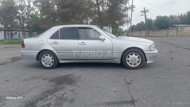 Mercedes C 200 1995, 400,000 km - 2.0 l - Balakən