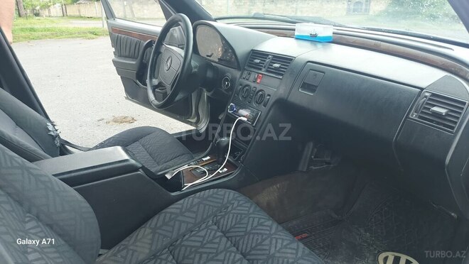 Mercedes C 200 1995, 400,000 km - 2.0 l - Balakən