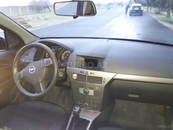 Opel Astra 2006, 315,000 km - 1.4 l - Bakı