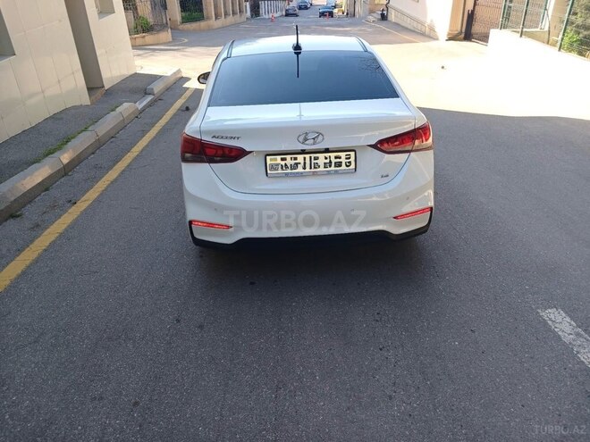 Hyundai Accent 2019, 86,000 km - 1.6 l - Bakı