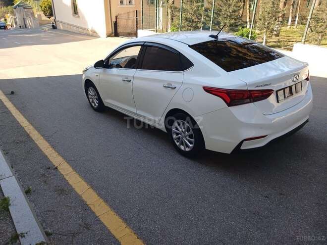 Hyundai Accent 2019, 86,000 km - 1.6 l - Bakı