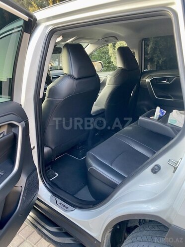 Toyota RAV4 2022, 32,000 km - 2.5 l - Bakı