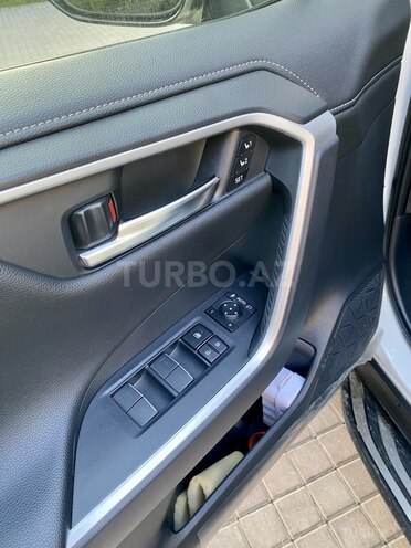 Toyota RAV4 2022, 32,000 km - 2.5 l - Bakı