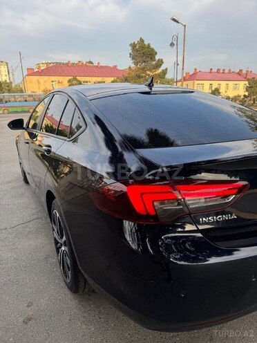 Opel Insignia 2019, 174,500 km - 1.6 l - Bakı