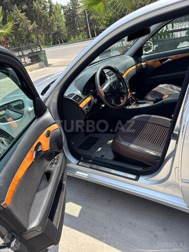 Mercedes E 220 d 2006, 218,000 km - 2.2 l - Sabirabad