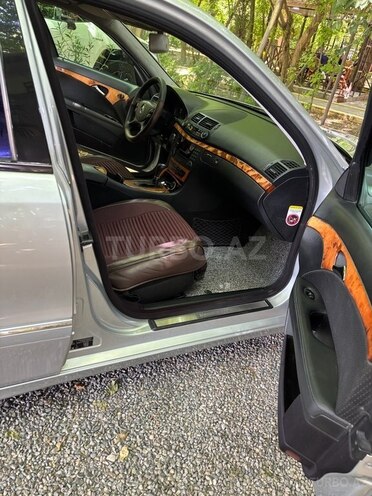 Mercedes E 220 d 2006, 218,000 km - 2.2 l - Sabirabad