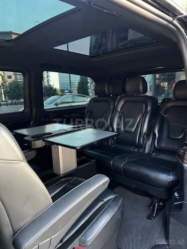 Mercedes V 220 2017, 135,000 km - 2.2 л - Bakı