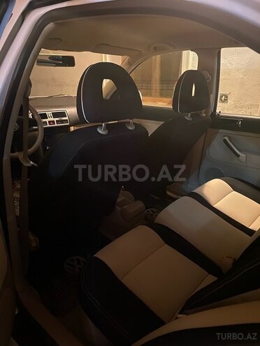 Volkswagen Bora 2001, 325,000 km - 1.4 l - Gəncə
