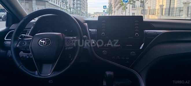 Toyota Camry-14