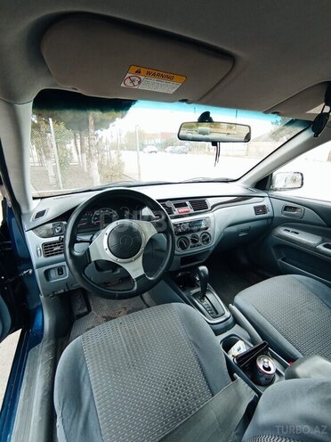 Mitsubishi Lancer 2002, 214,000 km - 2.0 l - Bakı