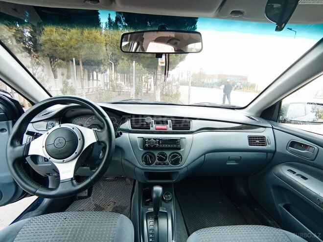 Mitsubishi Lancer 2002, 214,000 km - 2.0 l - Bakı