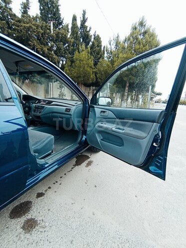 Mitsubishi Lancer 2002, 214,000 km - 2.0 l - Bakı