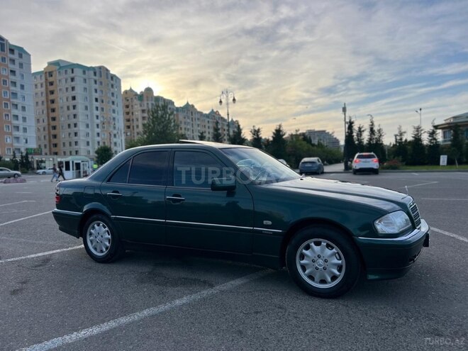 Mercedes C 240 1998, 219,000 km - 2.4 л - Sumqayıt