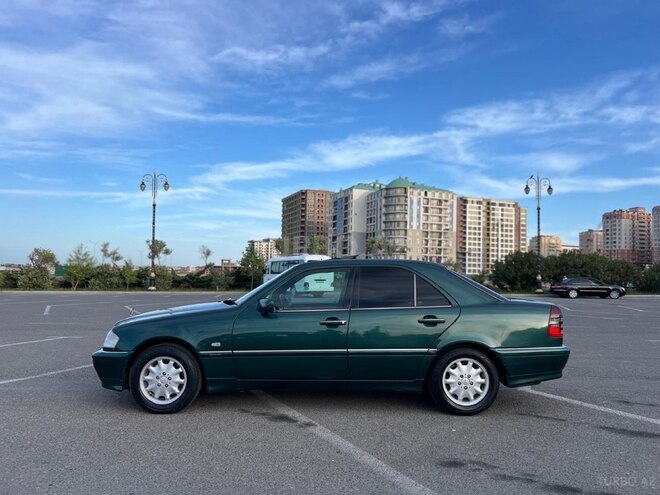 Mercedes C 240 1998, 219,000 km - 2.4 л - Sumqayıt