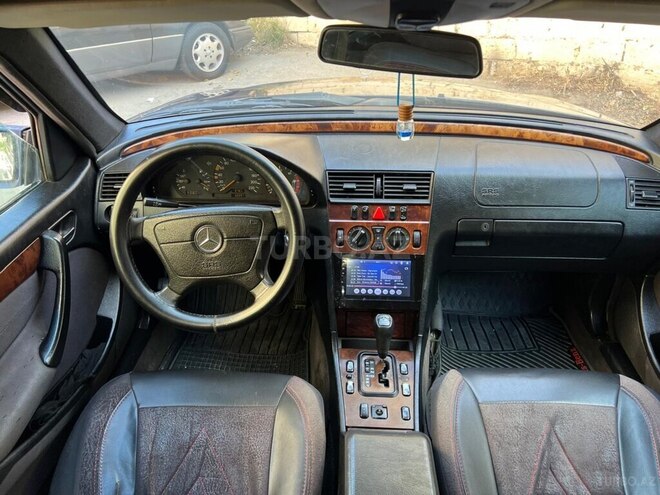 Mercedes C 220 d 1999, 412,500 km - 2.2 l - Bakı