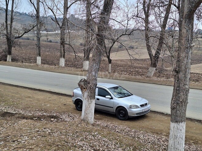 Opel Astra 2002, 526,236 km - 1.6 l - Gəncə